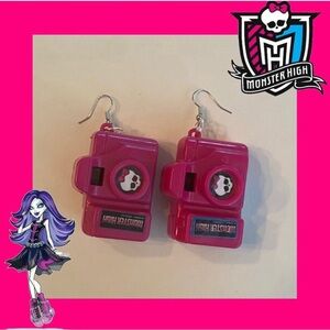 Monster High camera earrings! Never worn. Hypoallergenic.